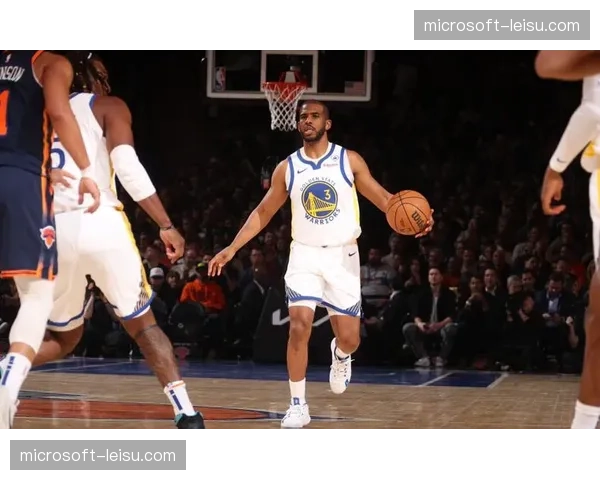 布伦森挡拆持球投高效 尼克斯战术执行依赖其发起